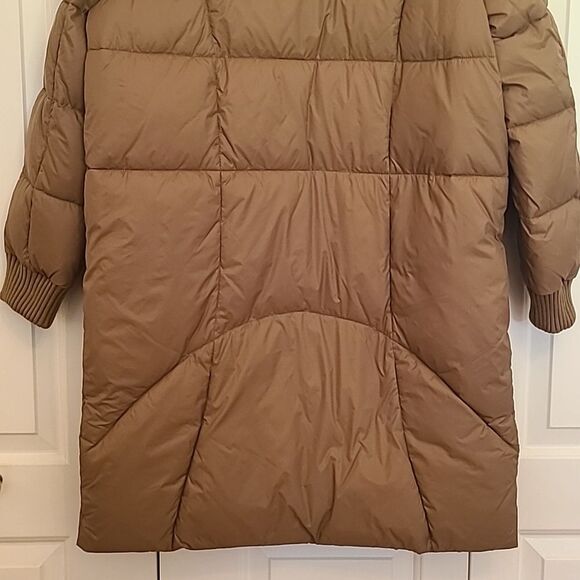 ANDREW MARC Pavia Quilted Faux Down Hooded Puffer Quilted Coat Tan Camel Size M - Picture 10 of 16